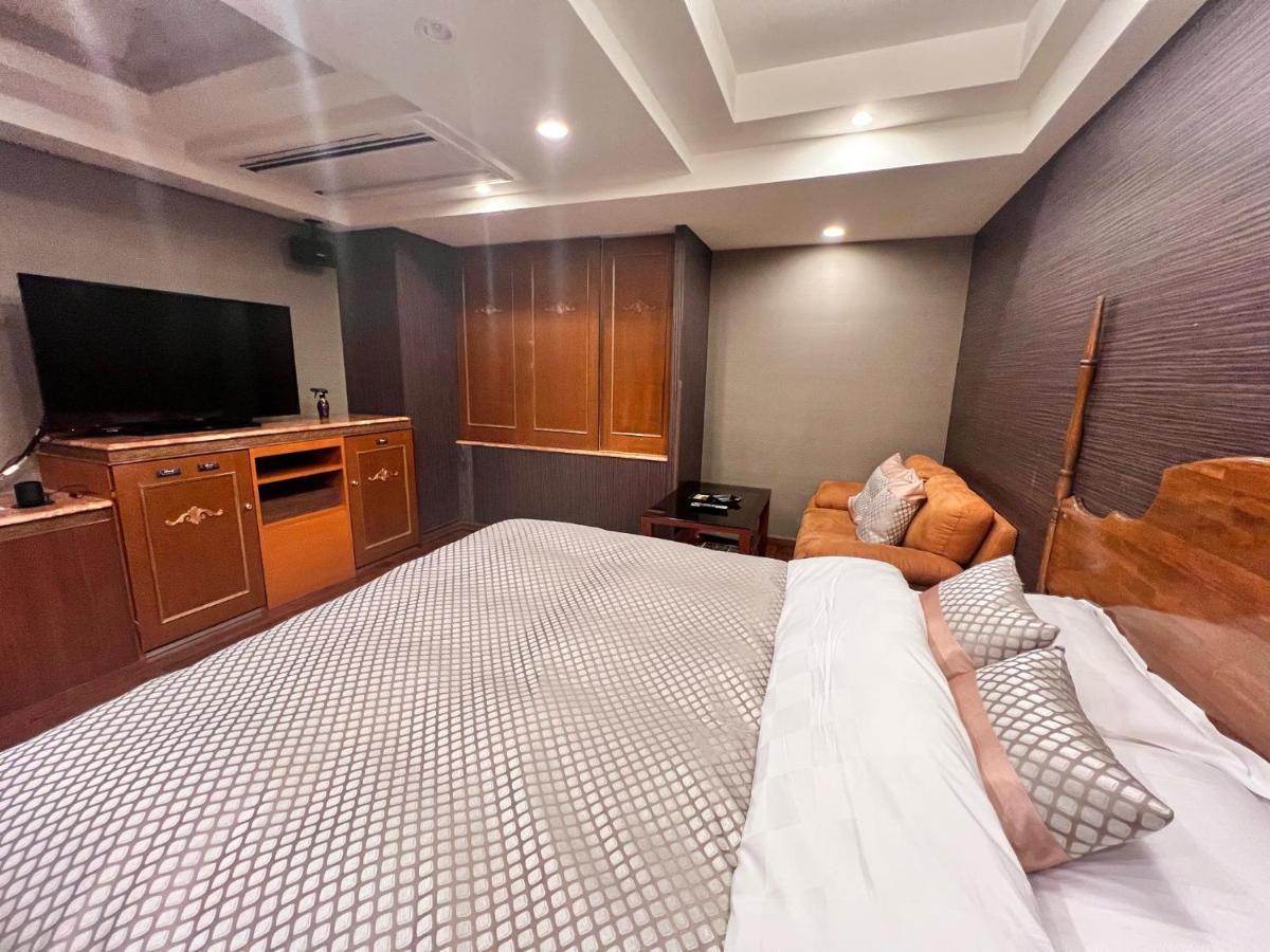 Hotel Crystal Gate Nagoya - Couple Hotel (Adults Only) Luaran gambar